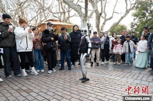 联富配资 一季度杭州GDP达5715亿元 同比增长5.2%